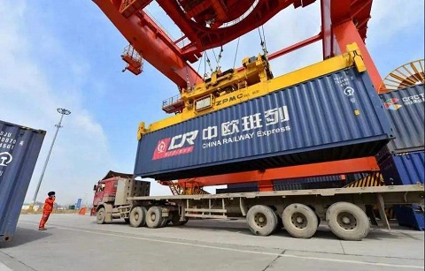 中歐班列貨代公司|阿拉山口港中歐班列進(jìn)口運(yùn)輸總量達(dá)90多噸 中歐班列貨代公司|阿拉山口港中歐班列進(jìn)口運(yùn)輸總量達(dá)90多噸